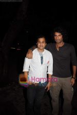 Sikander Kher at Sonam Kapoor_s birthday bash at her home on 8th June 2011 (10).JPG